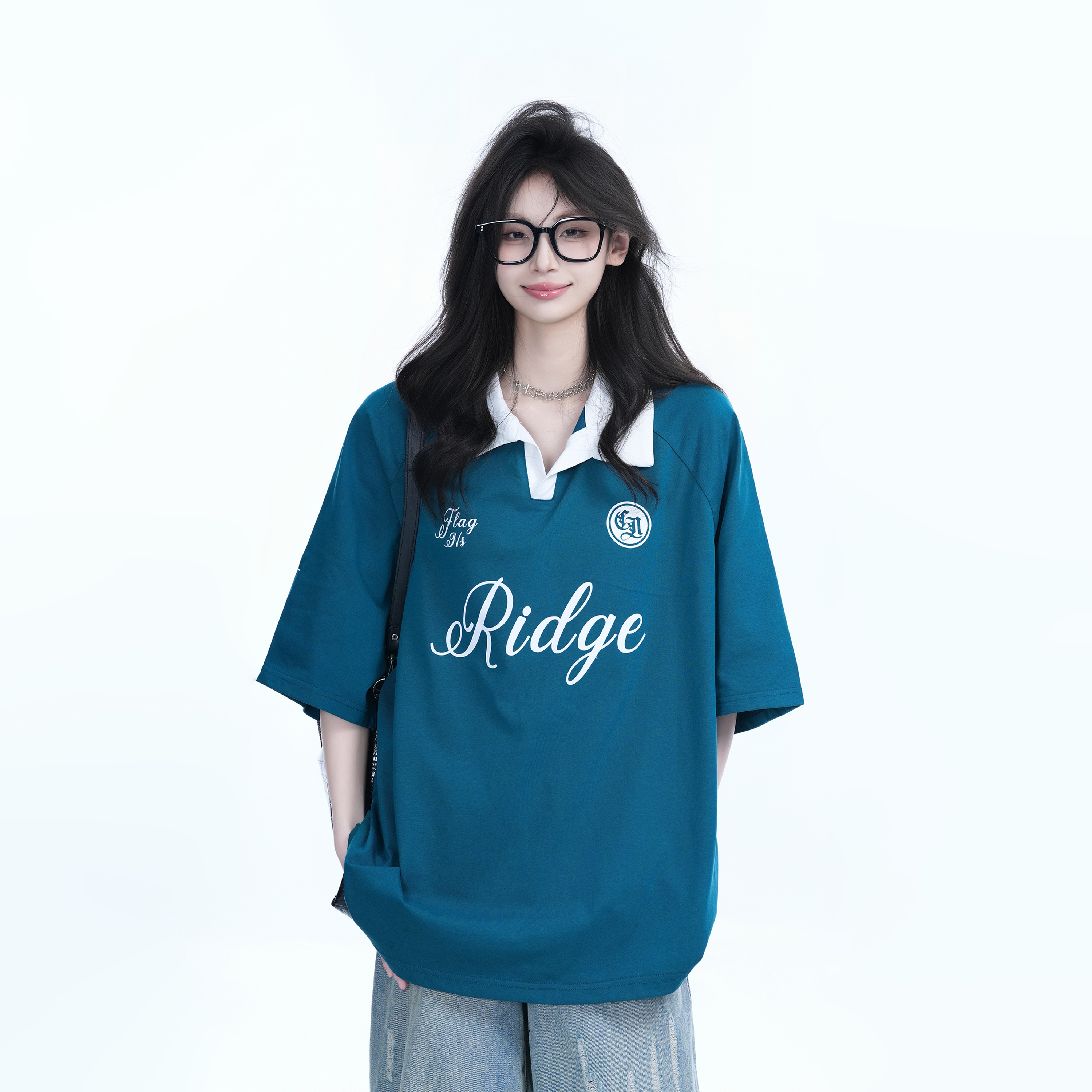 American Retro Oversized Short Sleeve T-Shirt for Women - Trendy Loose Fit with 'Sit and Eat Until the Mountains are Empty' Design