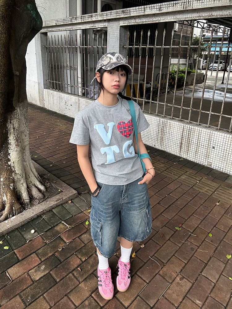 American Retro Plaid Heart Print Short Sleeve T-Shirt for Men and Women, Loose Casual Fit, Trendy Versatile Y2K Style Top