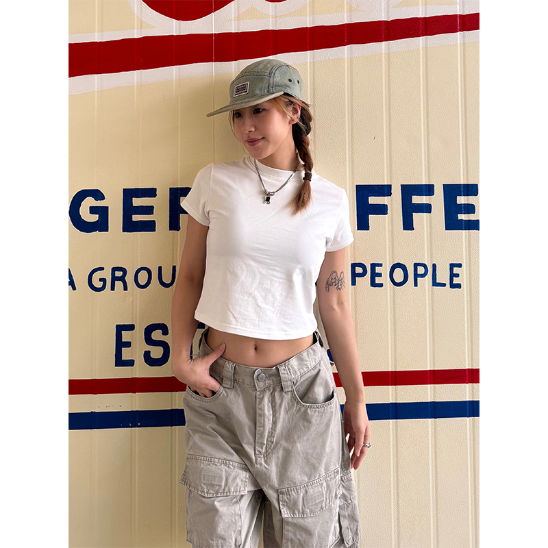 American Retro Short Sleeve Fitted Crop Top for Women - Solid Color Sexy Summer T-Shirt - Trendy Y2K Style