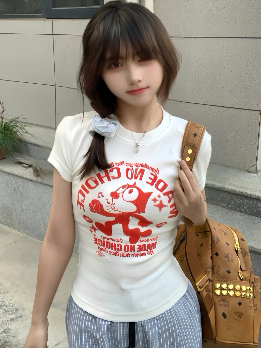 American Retro Slim-Fit Round Neck Cartoon Print T-Shirt for Women - Flattering Short Sleeve Summer 2025 Style