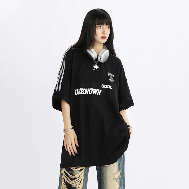 American Retro Striped Oversized Short-Sleeve T-Shirt for Women - Summer Trendy Couple Top, 90s Style, Casual Streetwear