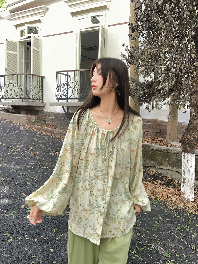 Apricot Retro Linen Shirt for Women - Spring Loose Lantern Sleeve Top in Forest Style, Vintage Herb Rosemary Design