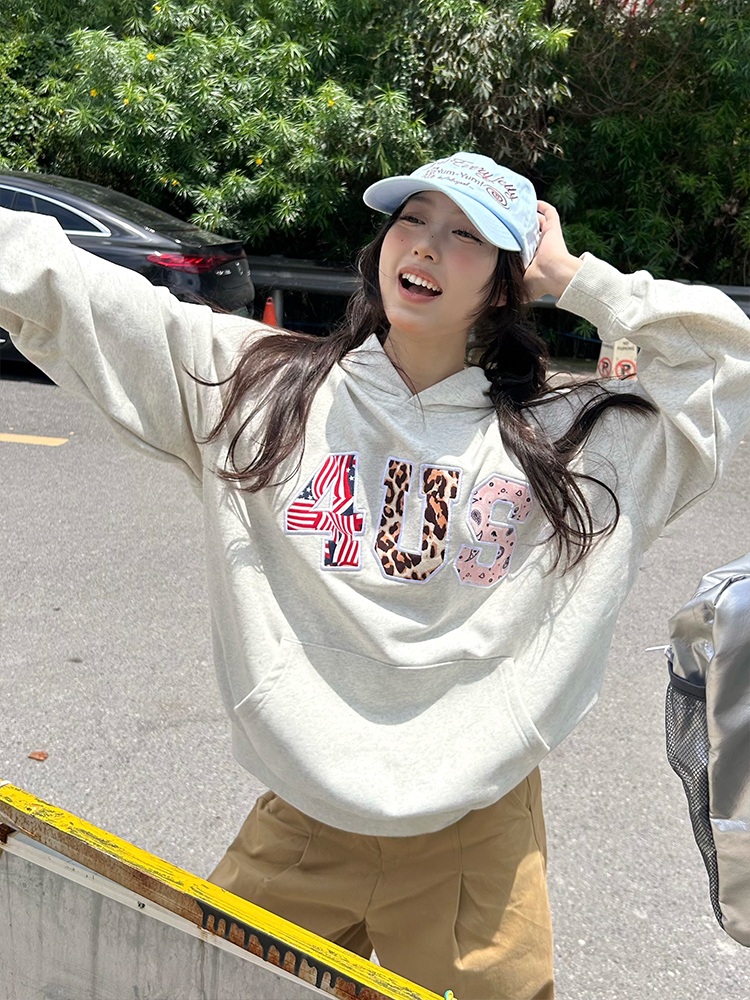 Autumn Winter Camouflage Couple Hoodie with Cashew Flower Leopard Print and Letter Patch Embroidery, Y2K Streetwear Fashion
