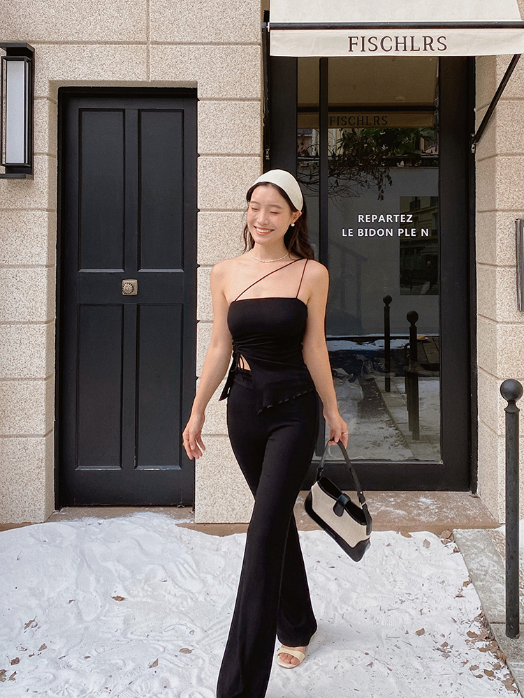 Black Knitted Three-Piece Suit Set - Niche Design, Elastic Slim Fit, Stylish & Versatile Outfit for Modern Fashion