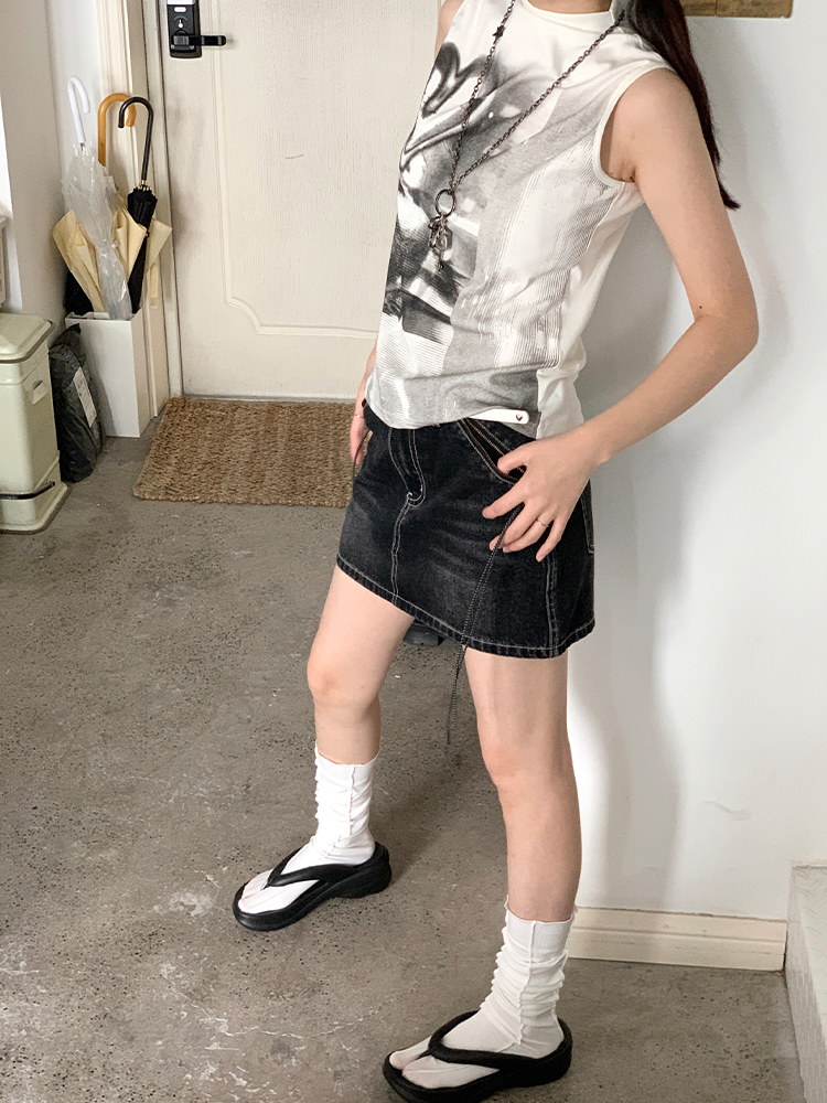 Black Vintage Washed Denim Skirt with Lining - 90s Inspired, Non-See-Through Design for Effortless Style