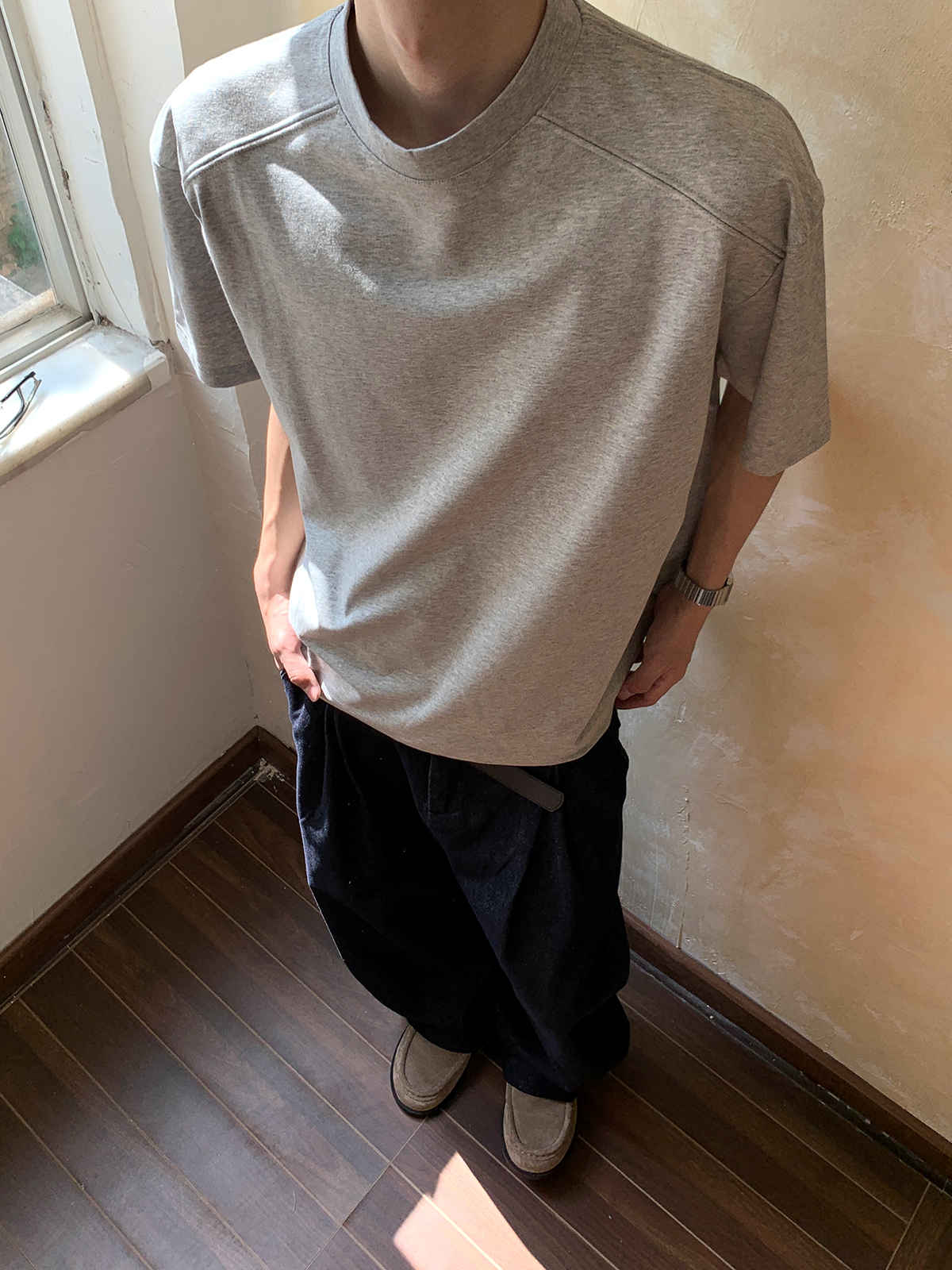 Boxy Deconstructed Short-Sleeve T-Shirt for Men and Women - American Style Casual Loose Fit Summer Top