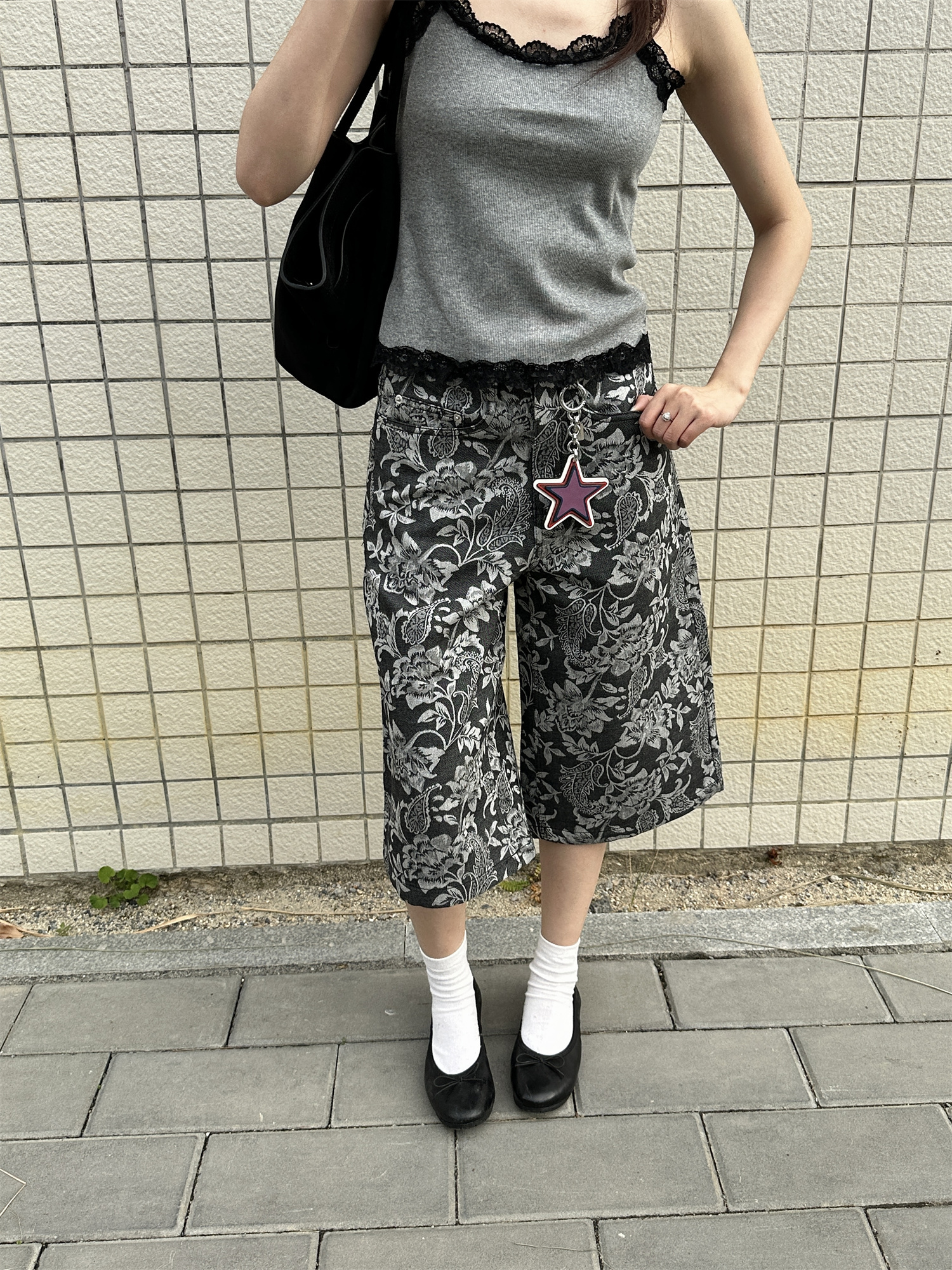 Chic Jacquard Cashew Flower Retro Straight-Leg Cargo Pants for Women - 2025 Niche Style, Slimming Fit, Trendy Y2K Fashion