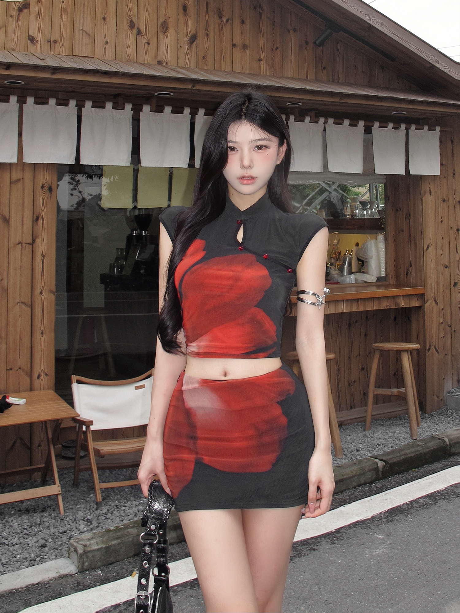 Chinese Style Qipao Collar Button Short Top and Pants Set - Three-Dimensional Printed Summer Outfit for a Chic Look