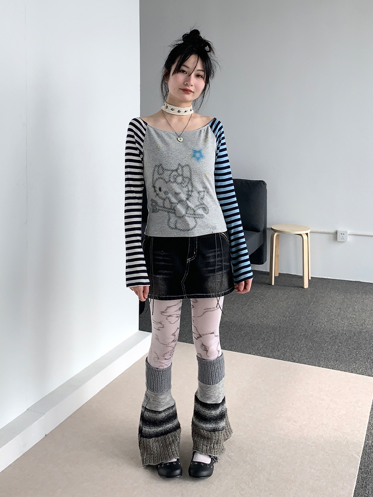 Color-Block Striped Long Sleeve Top with One-Word Collar - Lightweight Summer Fashion for Cool Girls