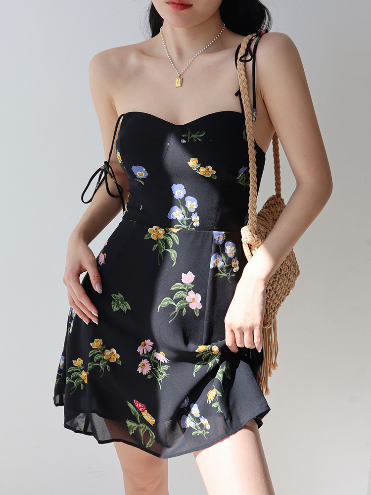 Country Floral Vintage Waist-Tie Spaghetti Strap Dress for Girls - A-Line Short Skirt, American Style Vacation Outfit