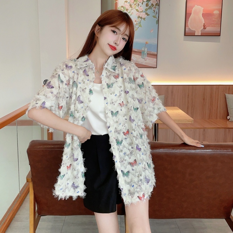 Floral Hawaiian Beach Shirt for Women, Printed Short-Sleeve Top with 3D Tassels, Loose Fit Trendy Summer Style