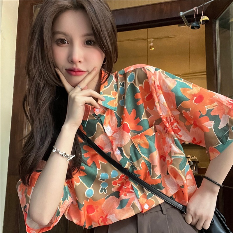 Floral Hawaiian Short Sleeve Shirt for Women - Retro Loose Top in Hong Kong Style - Trendy Fairy Girl Aesthetic