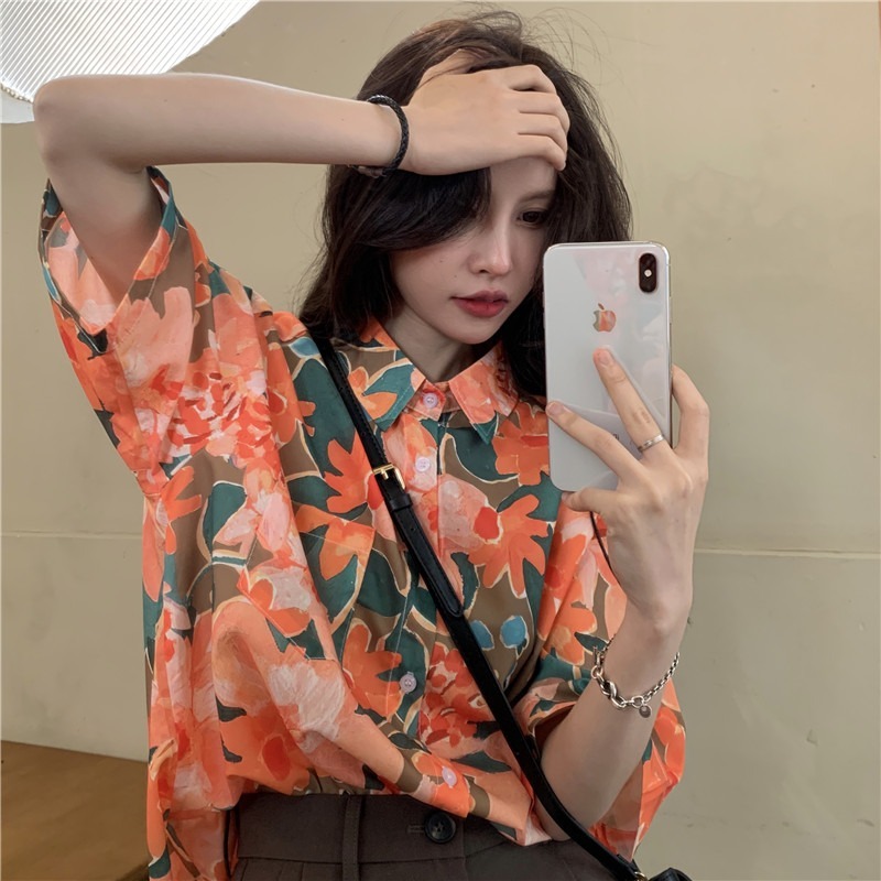 Floral Hawaiian Short Sleeve Shirt for Women - Retro Loose Top in Hong Kong Style - Trendy Fairy Girl Aesthetic