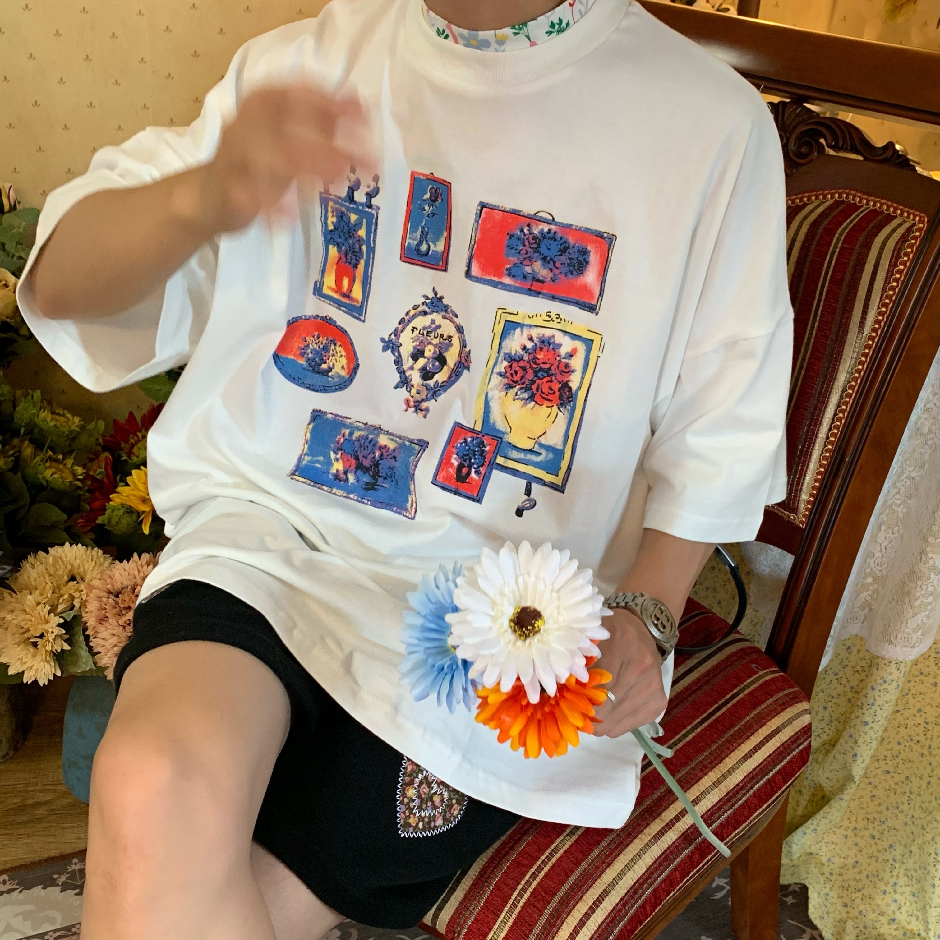 Floral High Neck Vintage T-Shirt with Graffiti Print - Handmade Trendy Short Sleeve Top for Y2K and 90s Style Fashion
