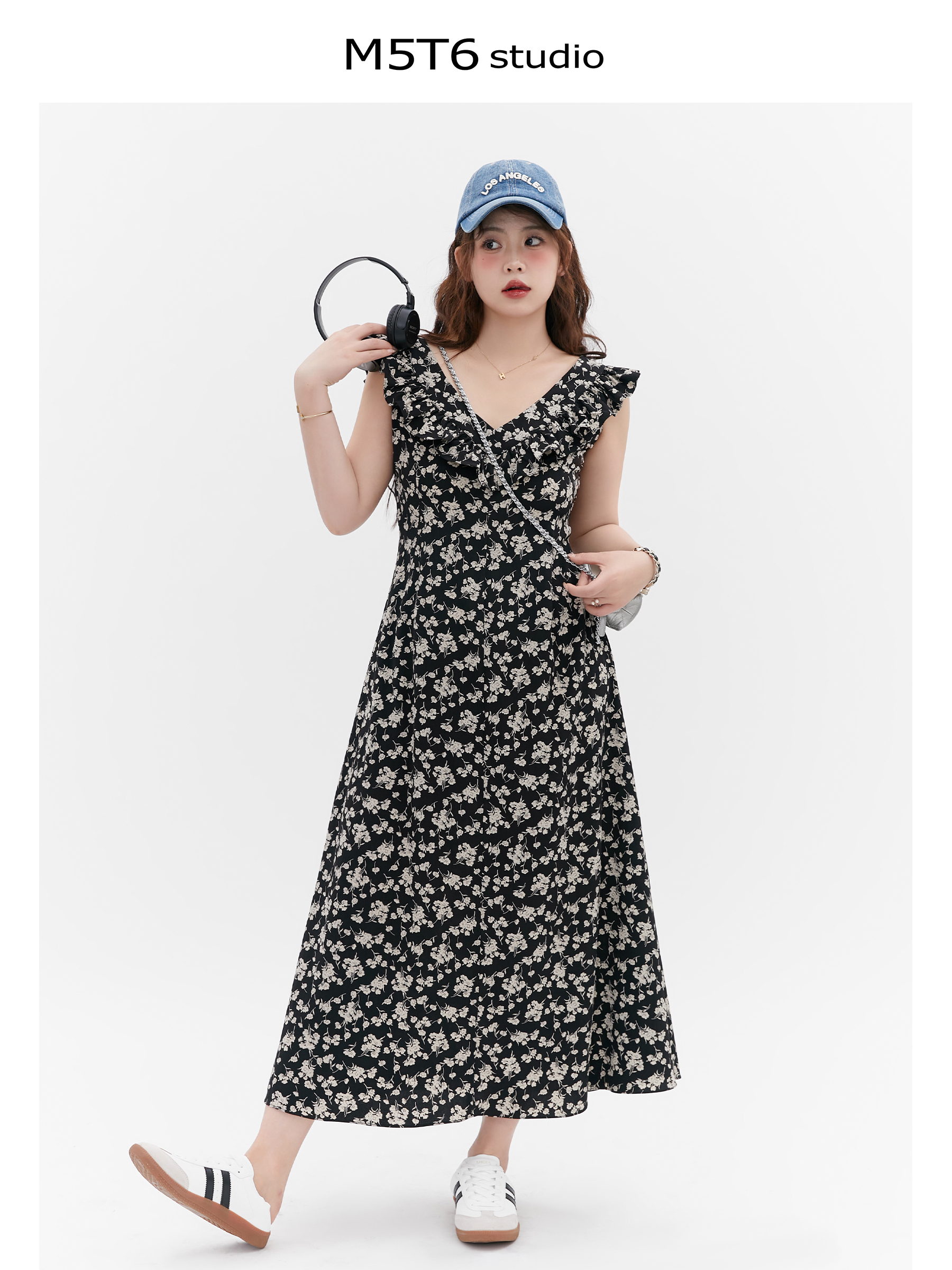 Floral Ruffled Sleeve Tea Dress - Curvy Fit, Waist-Defined, Vintage-Inspired Floral Print, Perfect for Y2K and Summer Events