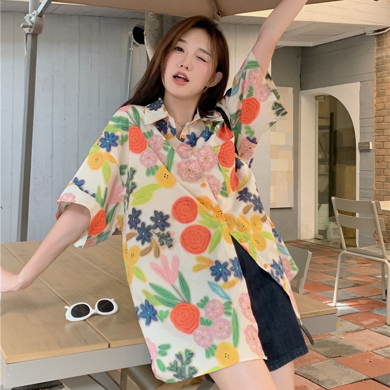 Floral Short-Sleeve Shirt for Girls, Hawaiian Vacation Beach Top, Retro Hong Kong Style Loose Fit, Summer Fashion Essential