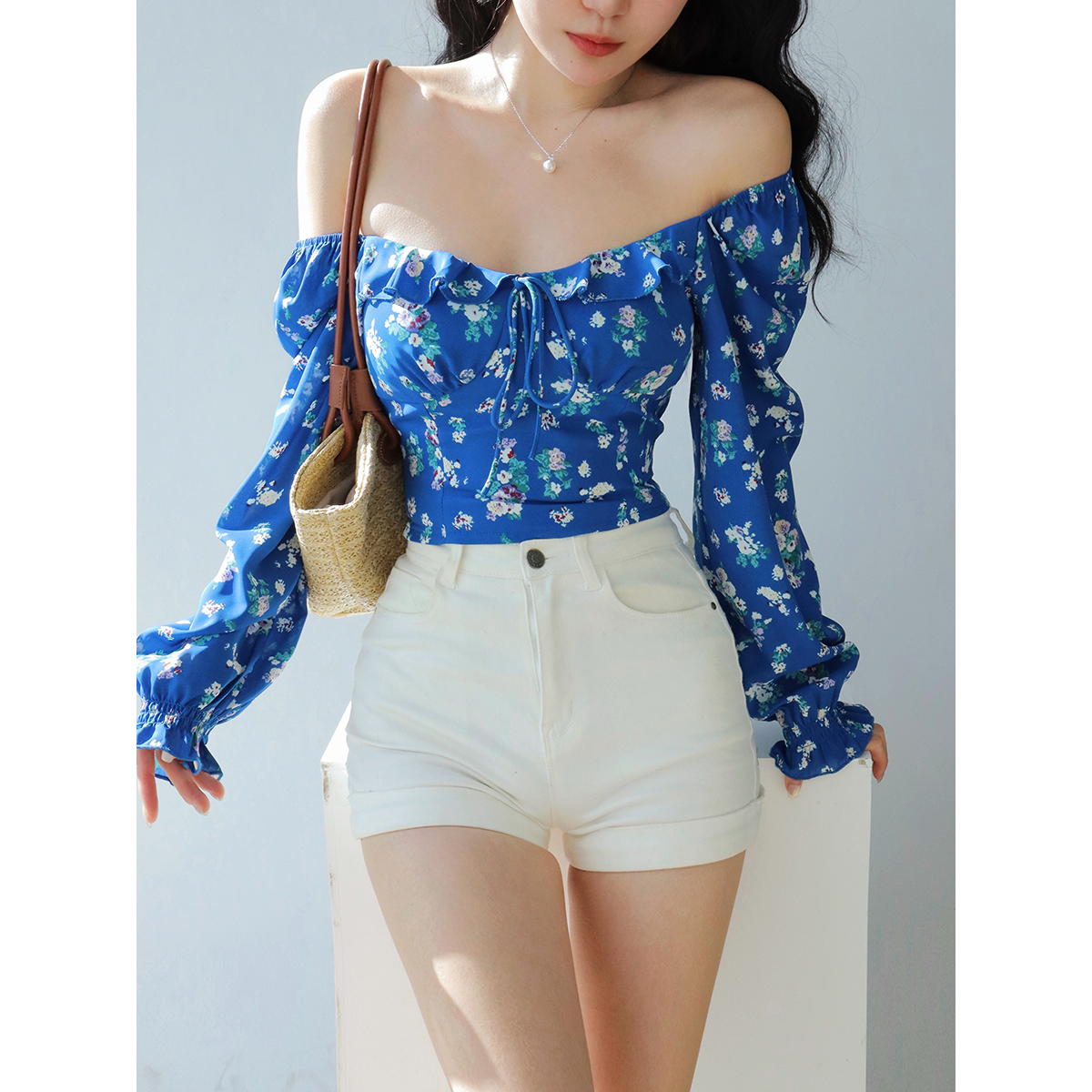 French Blue Floral Square Neck One-Shoulder Puff Sleeve Shirt for Women with Waist-Cinching Design, Long Sleeve Y2K Vacation Top