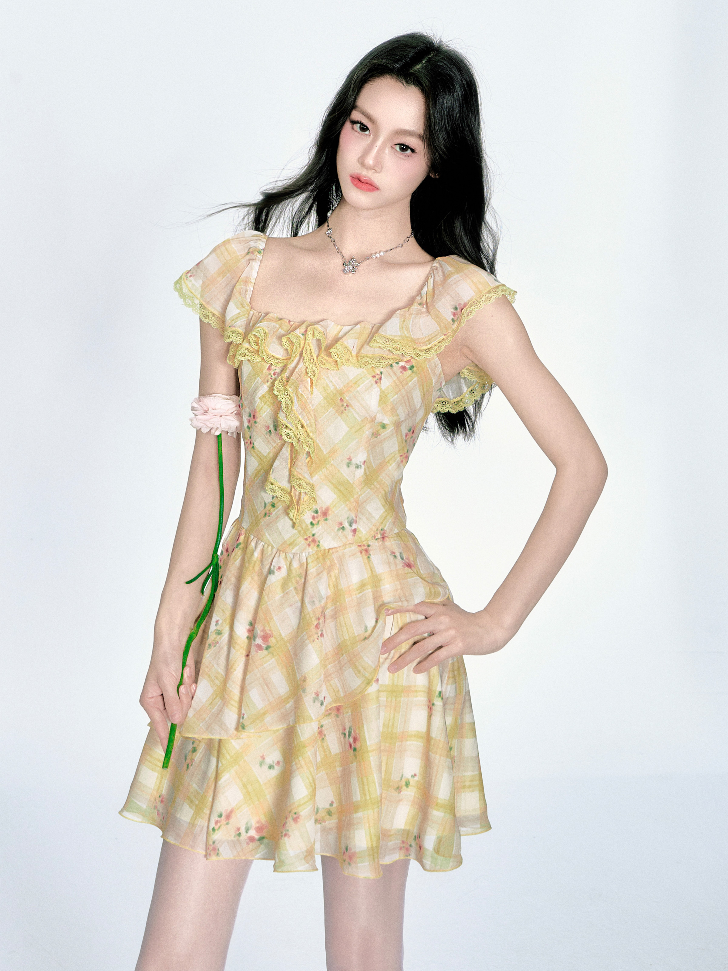 French Ruffled Floral Plaid Dress - Romantic Vacation Style, 90s Inspired, Perfect for Summer Getaways