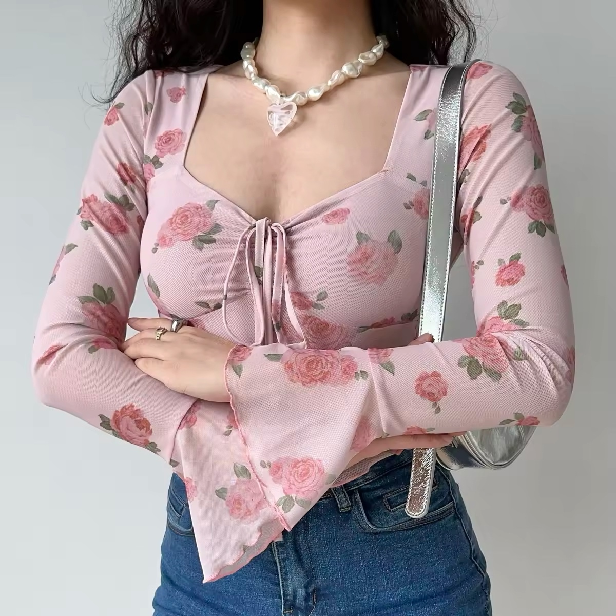 French Sweet Floral Print Bell Sleeve Square Neck Shirt - Women's Slim Fit Long Sleeve Top for Y2K and 90s Inspired Fashion