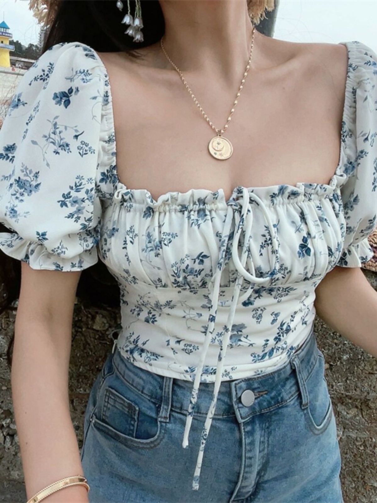 French Vintage Drawstring Tie Square Neck Puff Sleeve Waist-Exposing Short Sleeve Top for Vacation - Spring/Summer 2025 Fashion