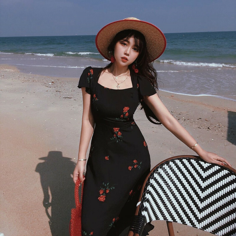 French Vintage Flowy Sleeve Black Waist-Cinching Bodycon Long Dress for Women - 2024 Spring/Summer Vacation Style