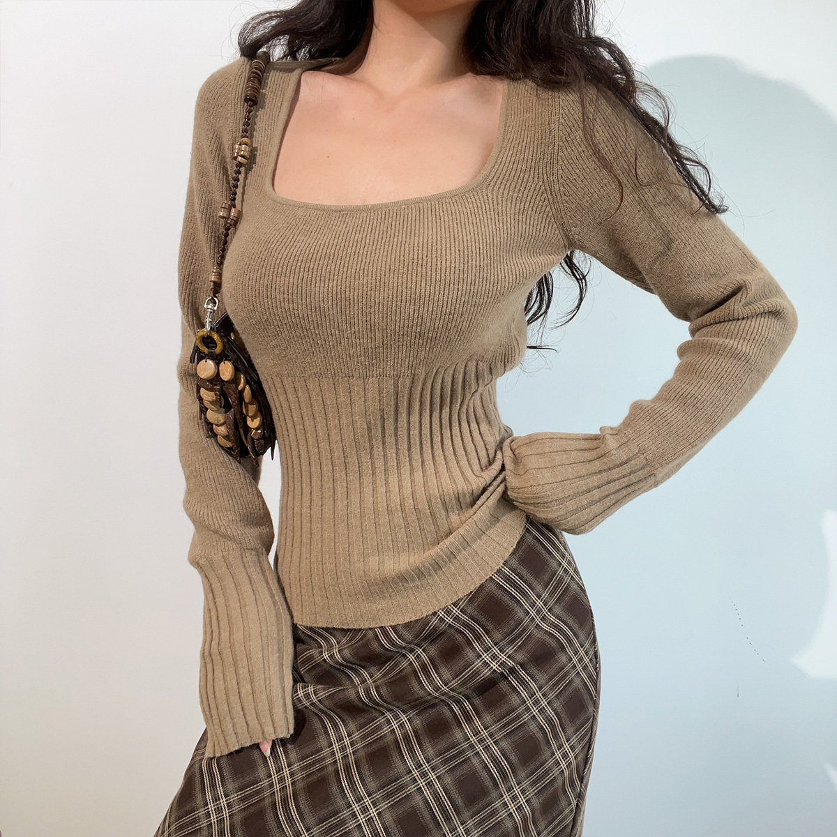 French Vintage Square Neck Solid Color Slim Fit Long Sleeve Knit Sweater Top - Retro Chic Pullover for Effortless Style
