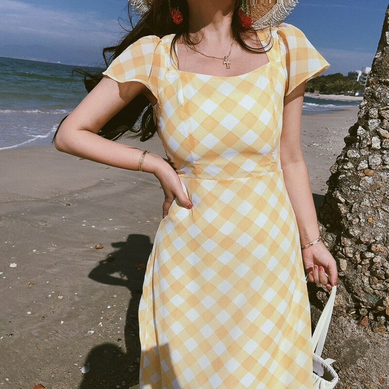 French Vintage Yellow Checkered Mermaid Dress with Small Flare Sleeves for Women - Spring/Summer Vacation Style