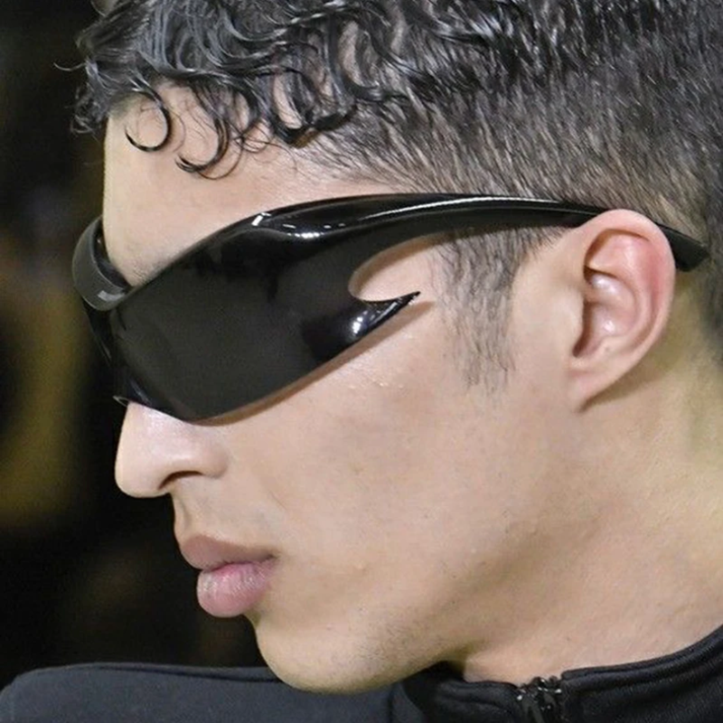 Futuristic Cyberpunk Unisex Retro Street Photography Sunglasses - Quirky Exaggerated Style for Bold Fashion Statements