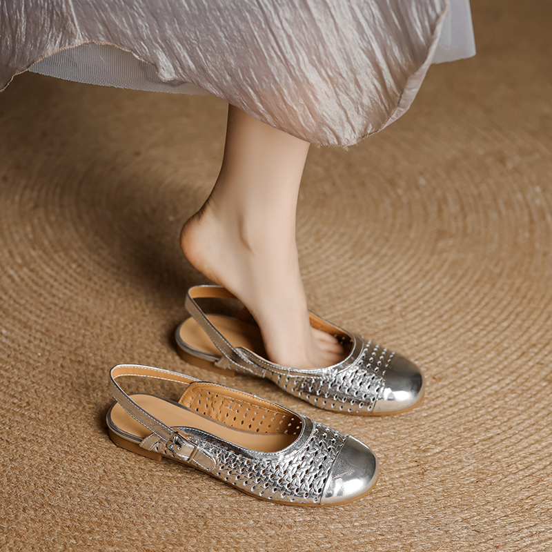 Genuine Leather Round Toe Woven Sandals for Women - Comfortable Low Heel Closed Toe Summer Footwear 2025, Versatile Style