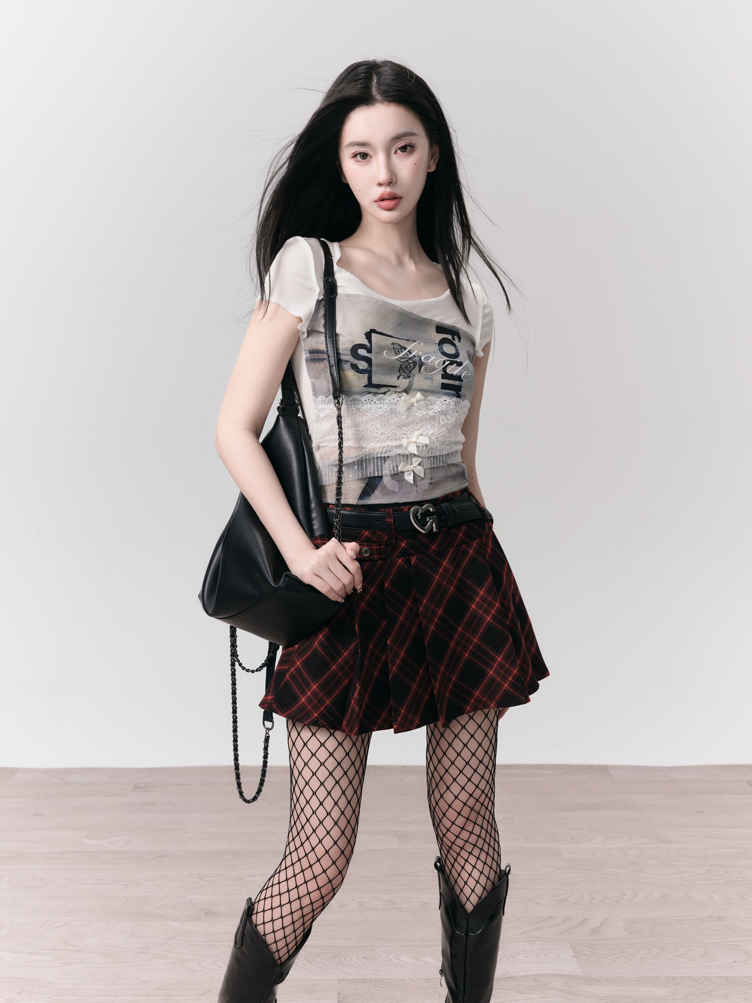 Girlish Heart Print Lace Splicing Bow Short Sleeve Slim Top - Trendy Y2K Style for a Romantic Look