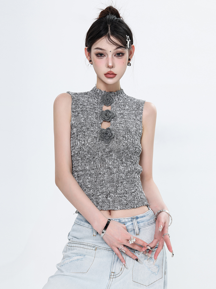 Gray Sleeveless Summer Top for Women with Hollow 3D Rose Decoration - Slimming Fit, Perfect for Casual Wear and 90s Inspired Style