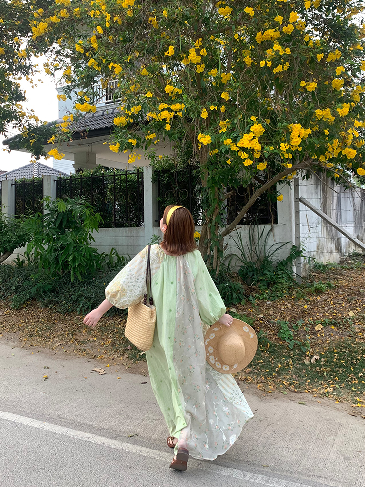 Green Island Long Summer Floral Dress - Women's Loose Embroidered Mesh Spliced Puff Sleeve Maxi Dress, Vintage Style