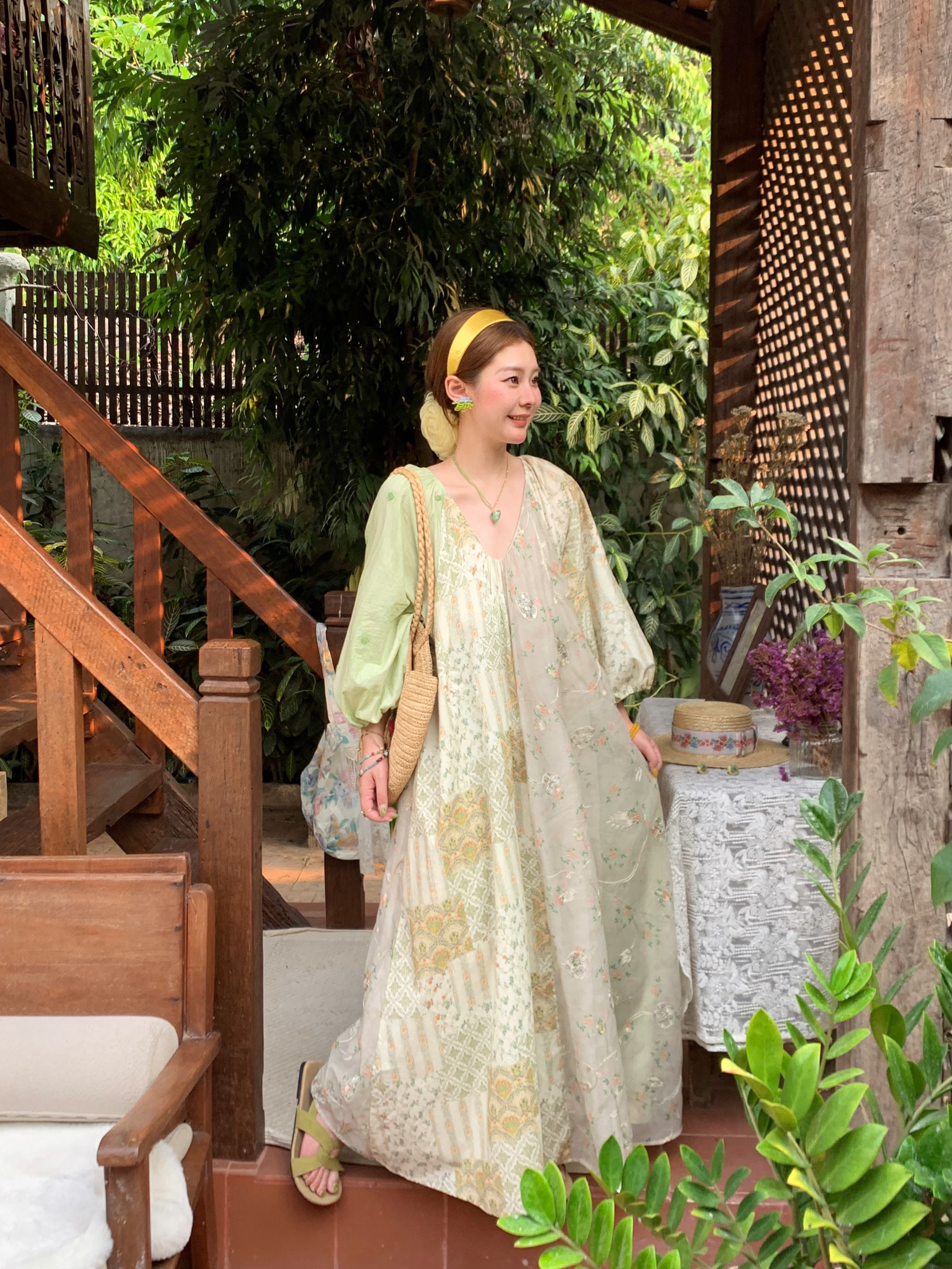 Green Island Long Summer Floral Dress - Women's Loose Embroidered Mesh Spliced Puff Sleeve Maxi Dress, Vintage Style