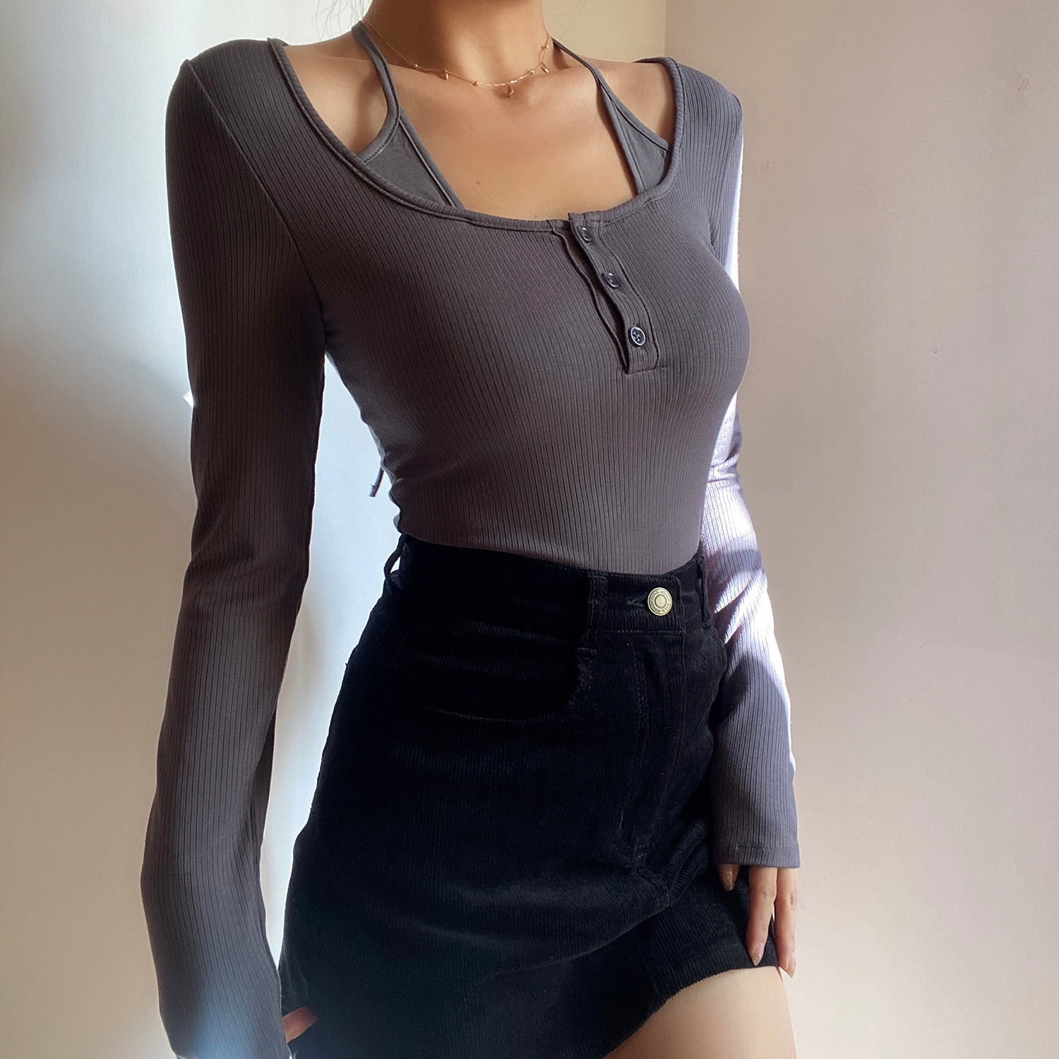 Halter Tie Solid Color Long Sleeve T-Shirt Top - Sexy Fake Two-Piece Design for Early Autumn, European & American Style