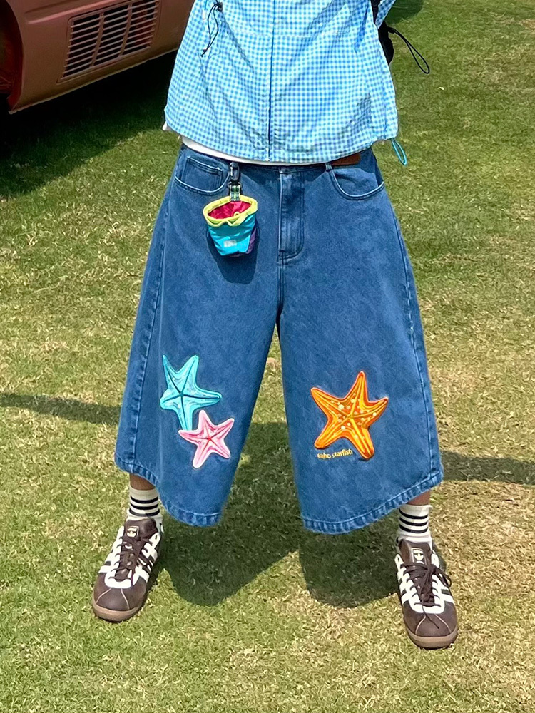 Handmade American Retro Star Embroidery Denim Capris - Summer Unisex Loose Straight Shorts for a Vintage 90s Look