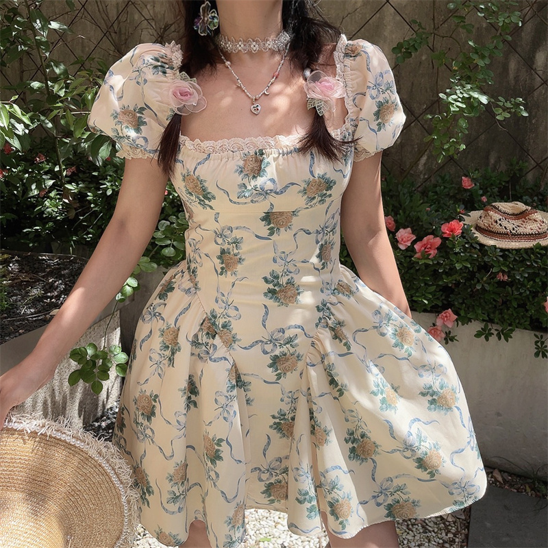 Handmade Spring Summer French Square Neck Lace Trim Puff Sleeve Court Waist Dress for Vacation - Chic Floral Style