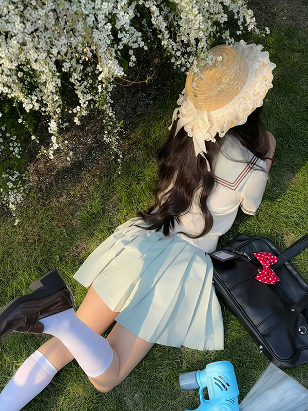 Handmade Straw Hat with Flowing Ribbons and Lace Sunshade Bow for JK Uniform Accessories - Cute Pudding Bear Style