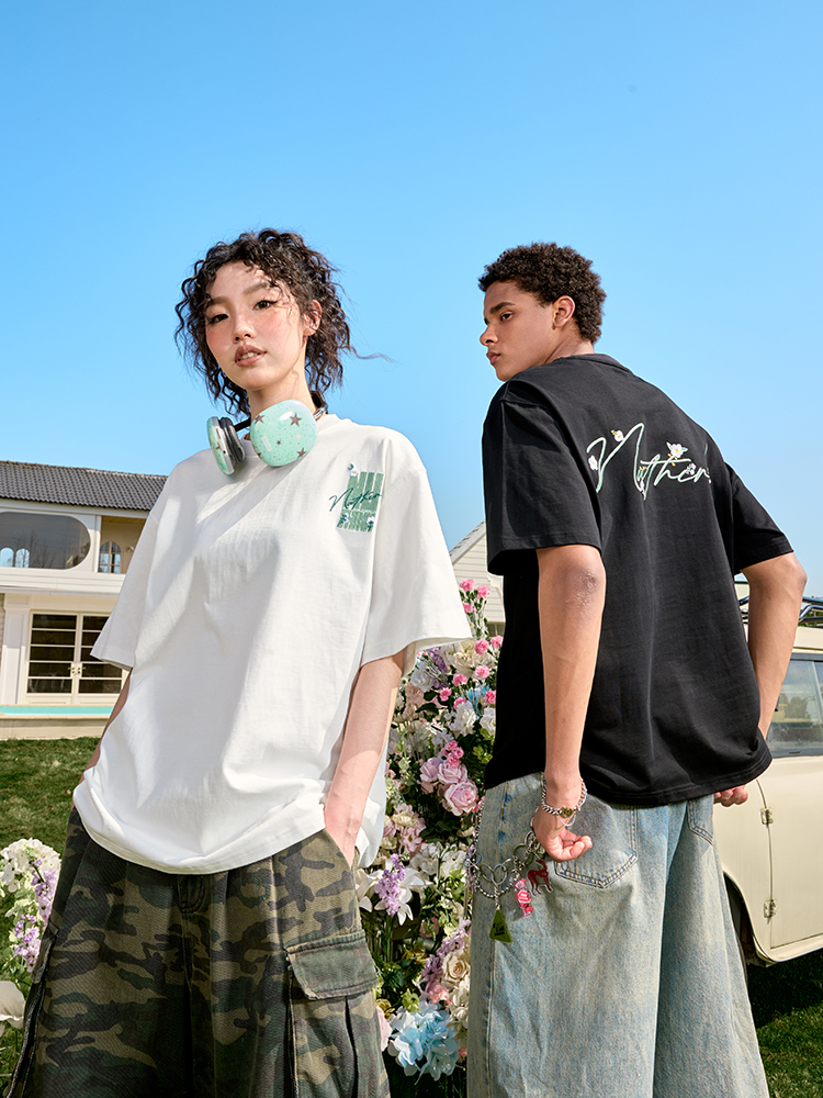 Heavyweight Floral Embroidered Short Sleeve T-Shirt for Men and Women - American Streetwear, Loose Fit, 2025 Summer Style