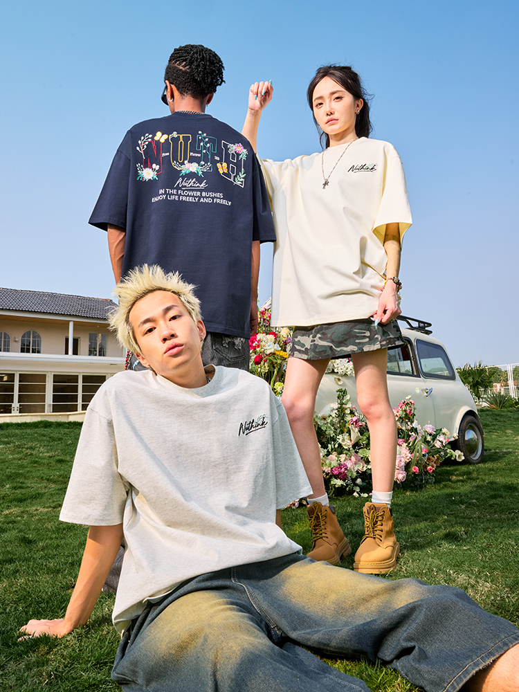 Heavyweight Floral Embroidery Letter Short Sleeve T-Shirt for Men - Streetwear Loose Fit Hip Hop Style - Summer 2025 Fashion