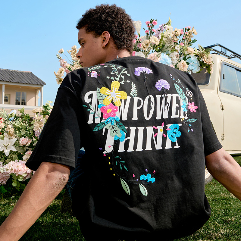 Heavyweight Floral Embroidery T-Shirt for Men and Women, Vintage Streetwear Style, Short Sleeve, 2025 Summer Fashion