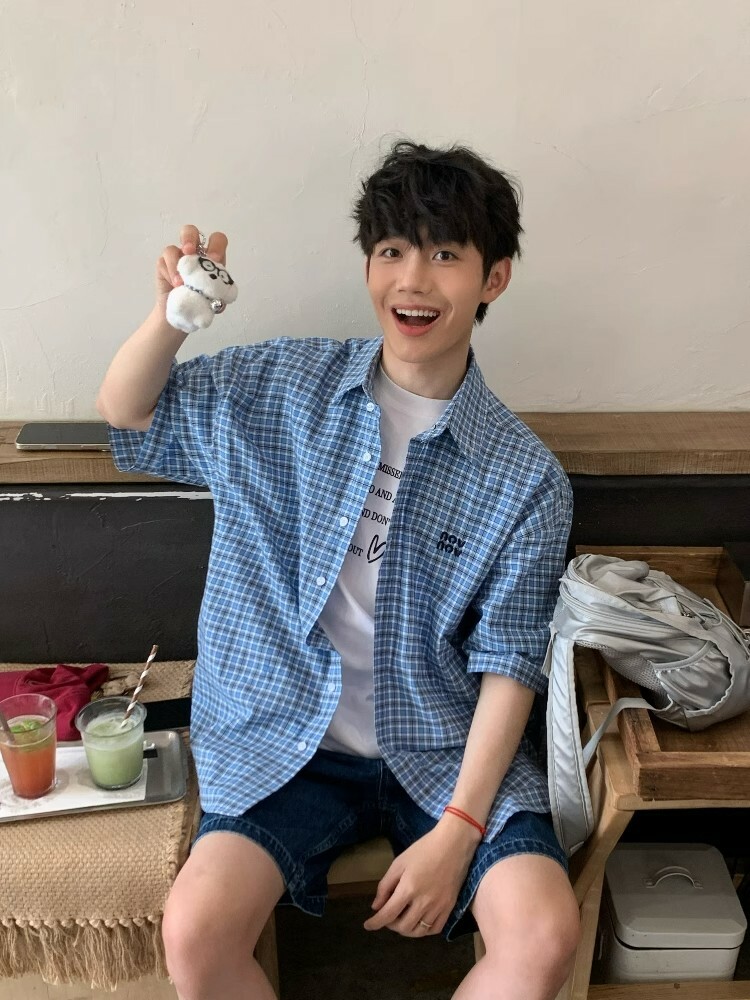 High-End Blue Plaid Short Sleeve Shirt for Men and Women, Summer College Style with Letter Embroidery, Loose Casual Top