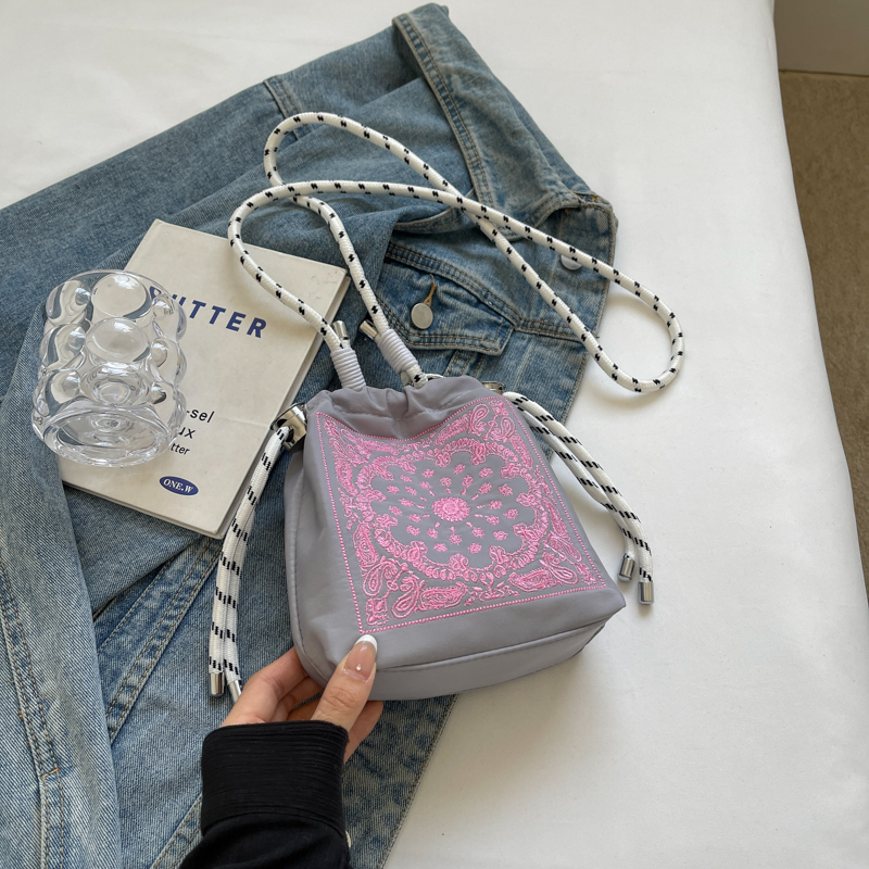 High-End Embroidered Canvas Bucket Bag for Women - Summer 2025 Drawstring Crossbody Phone Bag, Casual Style