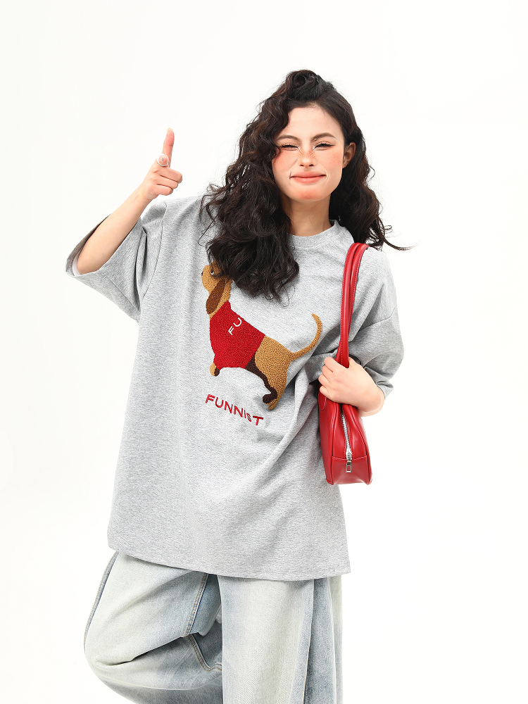 High-End Fabric American Retro Sausage Dog Embroidery Short-Sleeve T-Shirt for Women - Loose Fit Versatile Style