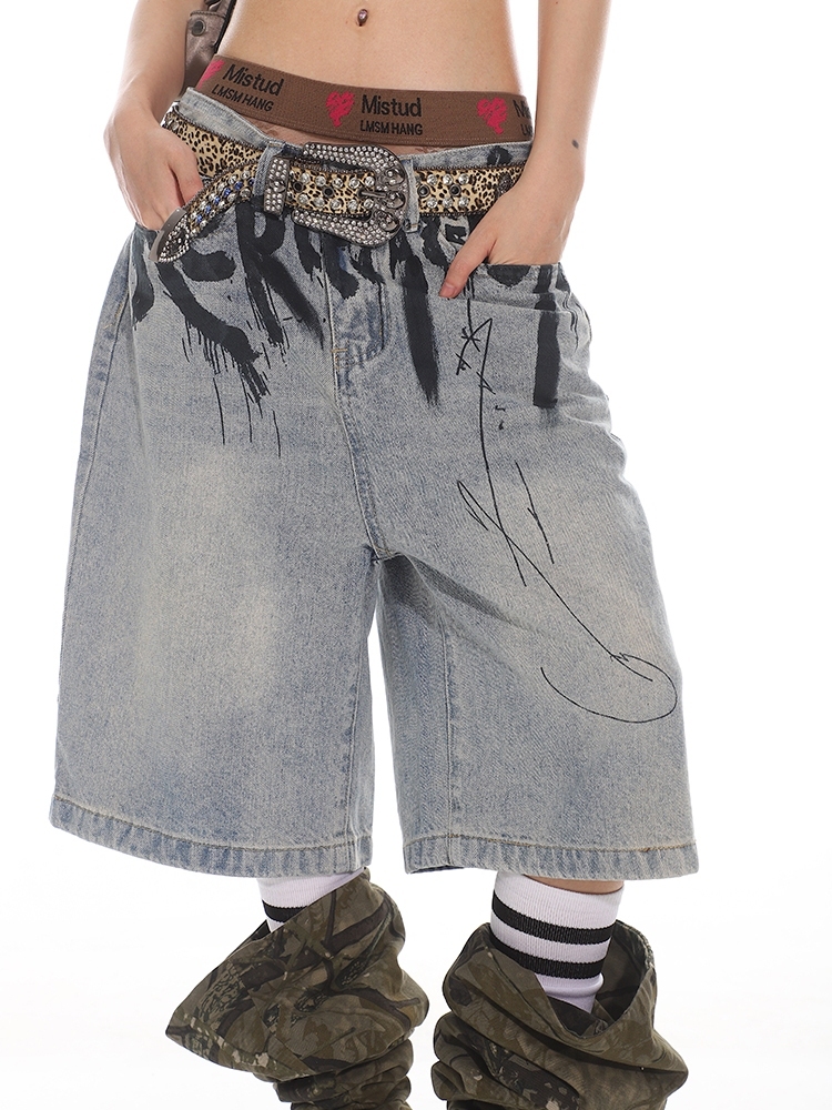 High-End Graffiti Letter Denim Loose Wide-Leg Shorts for Women - Summer 2025 Korean Niche Style