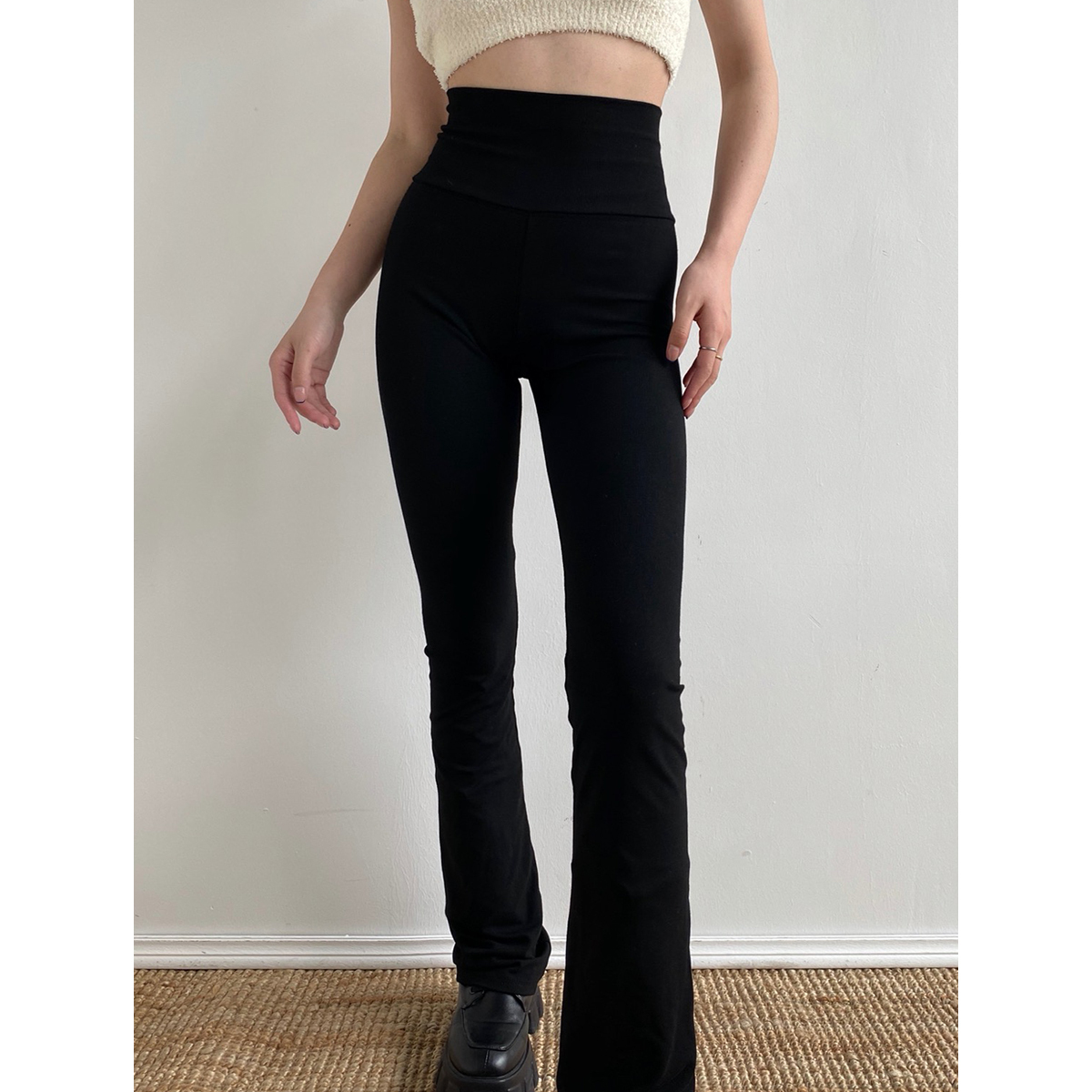 High Waist Stretchy Black Flared Yoga Pants for Women - Slimming Long Legs Casual Style, Perfect for Everyday Wear