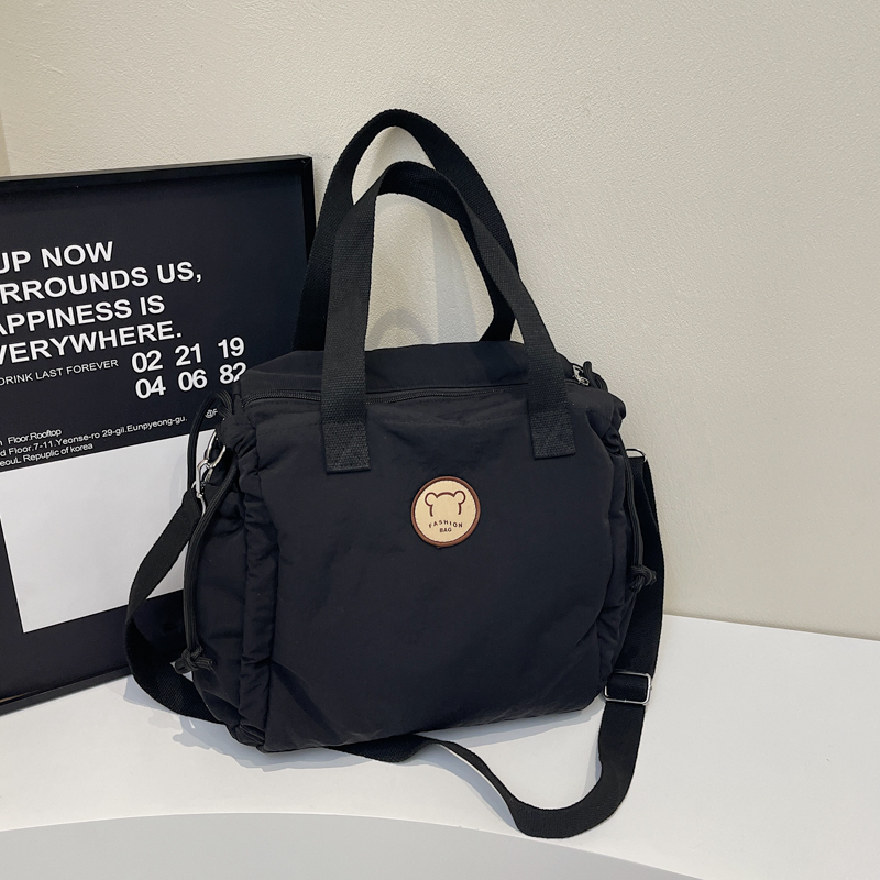Japanese Harajuku Large-Capacity Canvas Tote Bag for Women - Simple 2025 Student Shoulder Bag for Commuting and Everyday Use