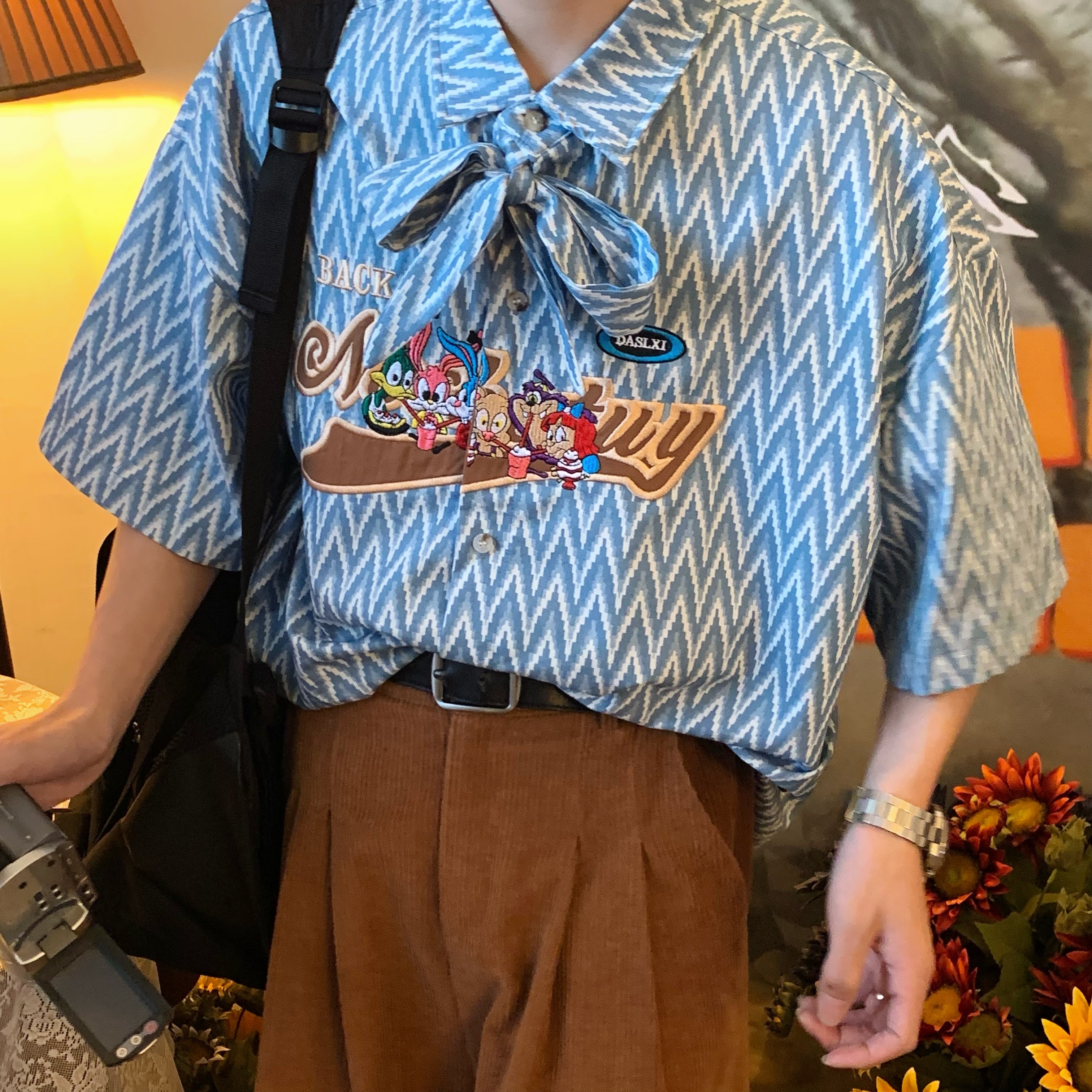 Japanese Retro Cartoon Embroidery Bow Tie Collar Shirt - Loose Gender-Neutral Summer Fashion 90s Style Top