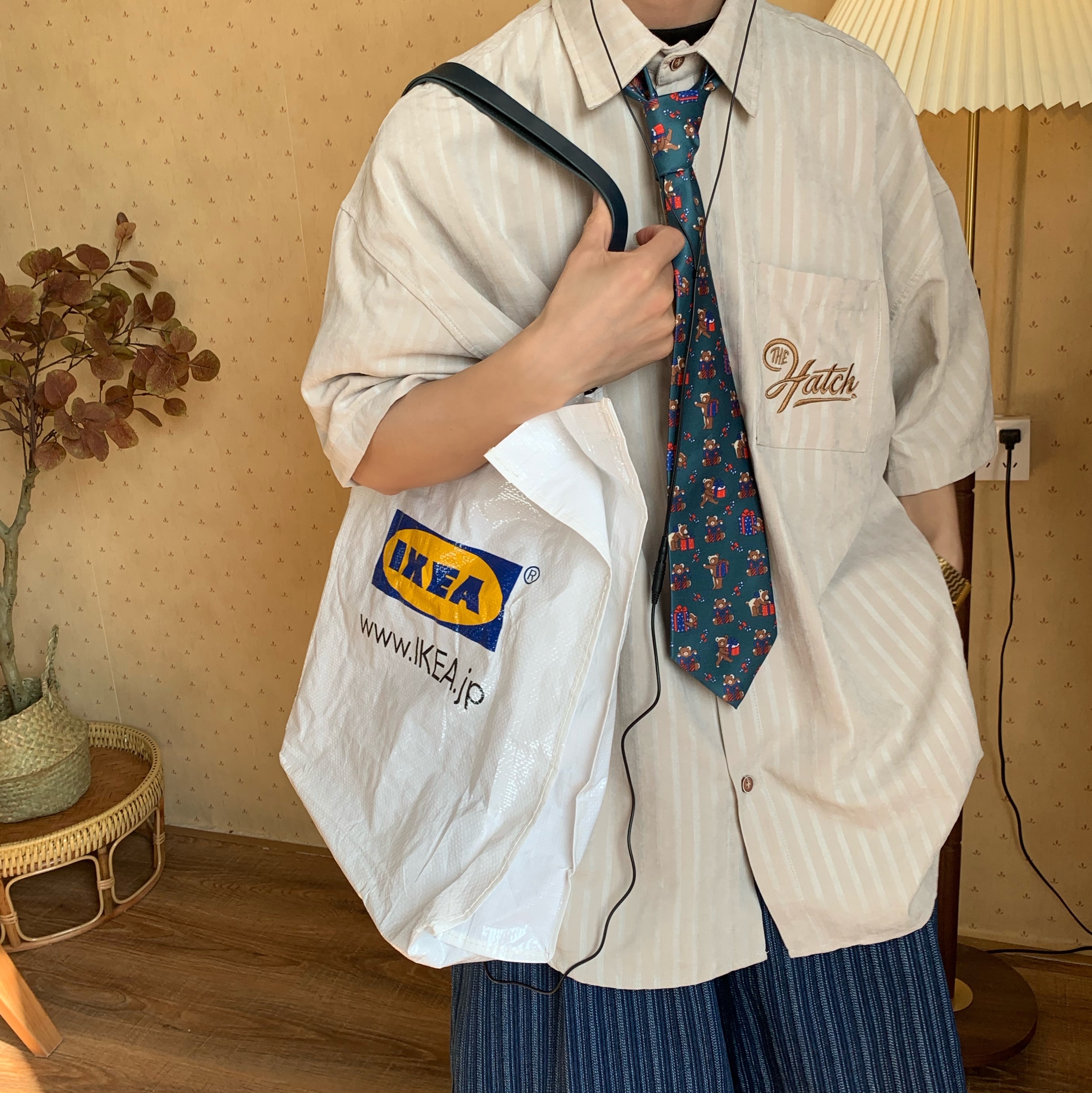 Japanese Retro Vertical Striped Short Sleeve Shirt for Summer - Versatile Hong Kong Style Couple's Half Sleeve Lazy Shirt