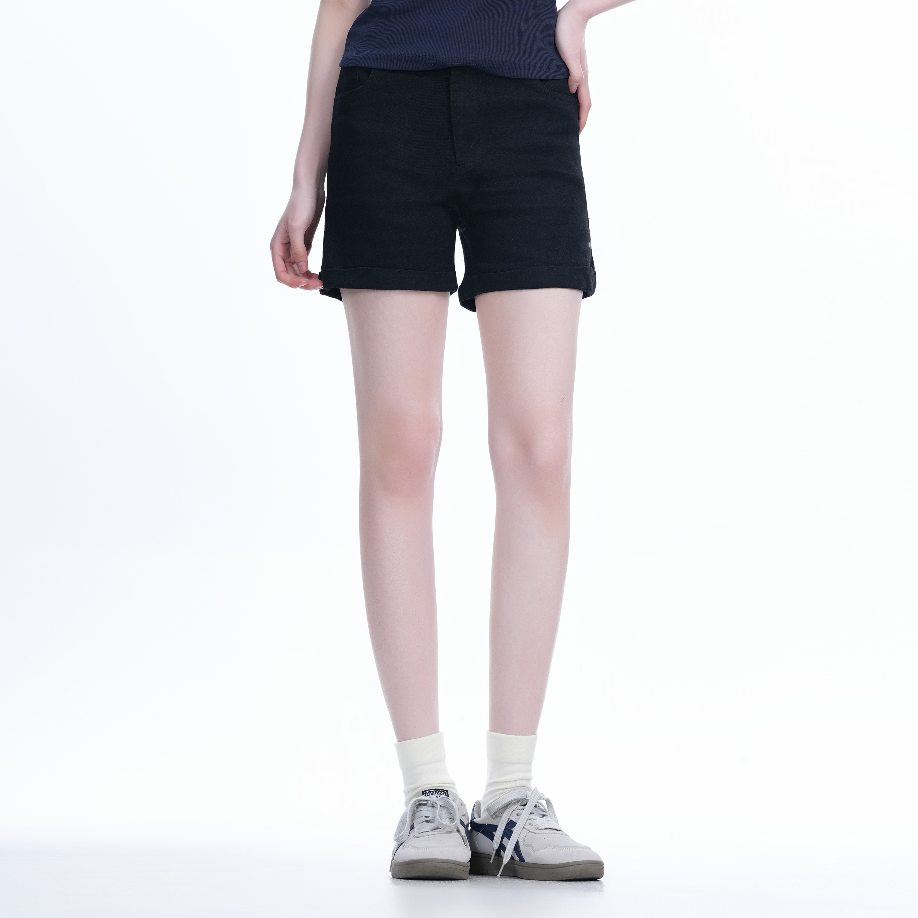Korean Style Black High-Waisted Ultra-Short Denim Shorts for Women - Slimming Summer Elastic Rolled-Edge Hot Pants