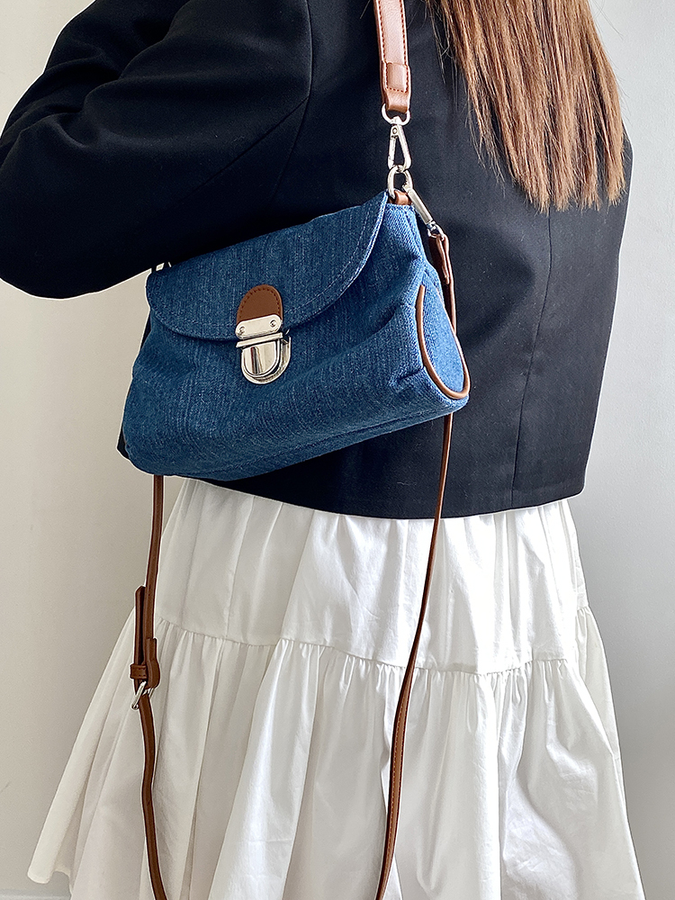 Korean Style Denim Retro Lock Clutch Underarm Bag - Casual Street Shoulder Crossbody Small Bag for Women